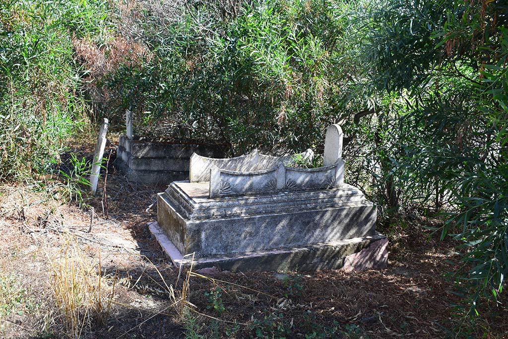 chrysochou_cemetary_13
