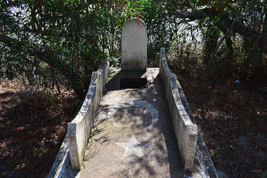 chrysochou_cemetary_14