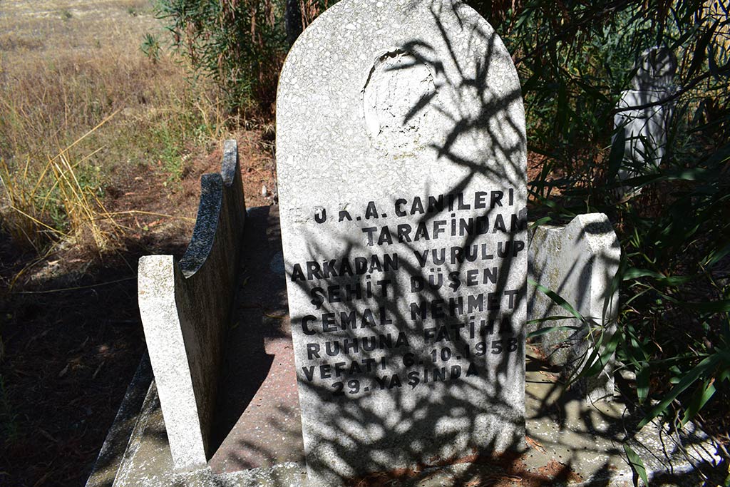 chrysochou_cemetary_15