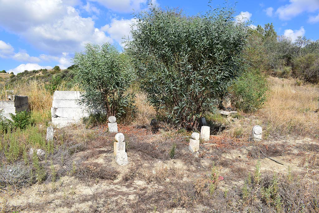 chrysochou_cemetary_18