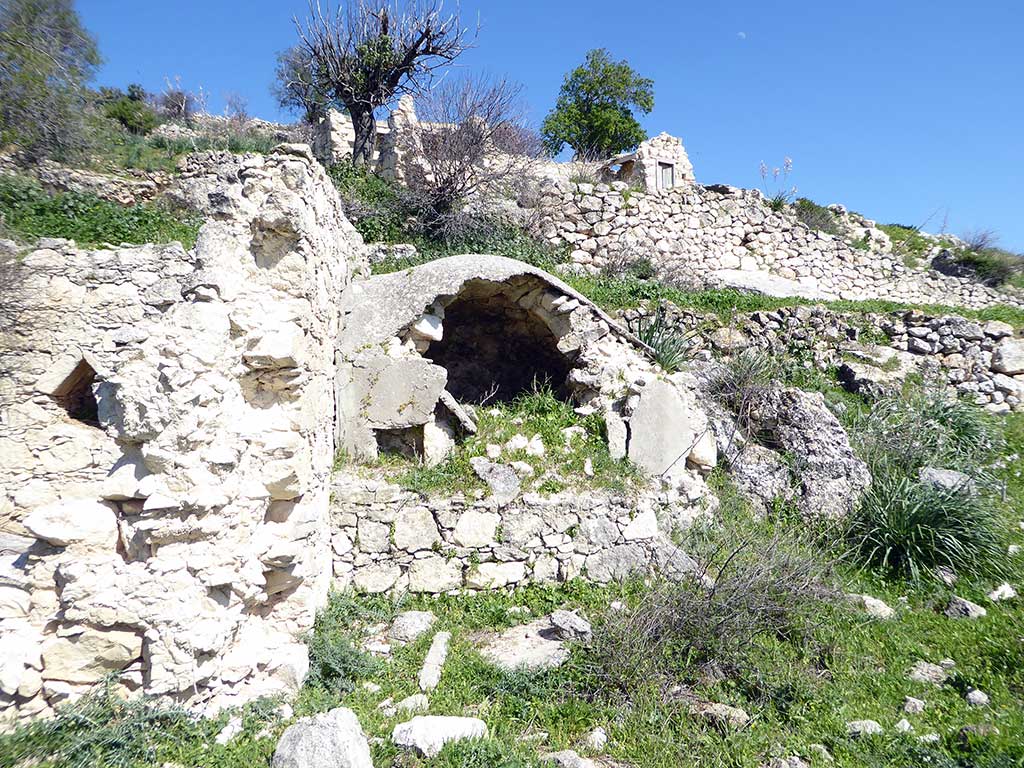 15 Old Oven 15_old_oven