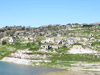 Abandoned Villages - Evretou
