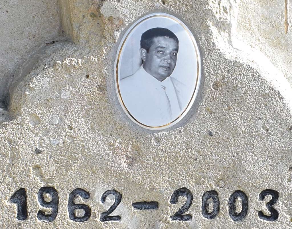 evretou_grave_17