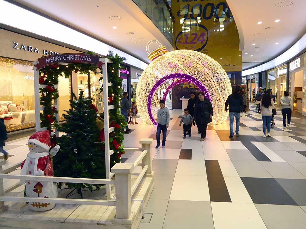 Mall Christmas 09 mall_christmas_09