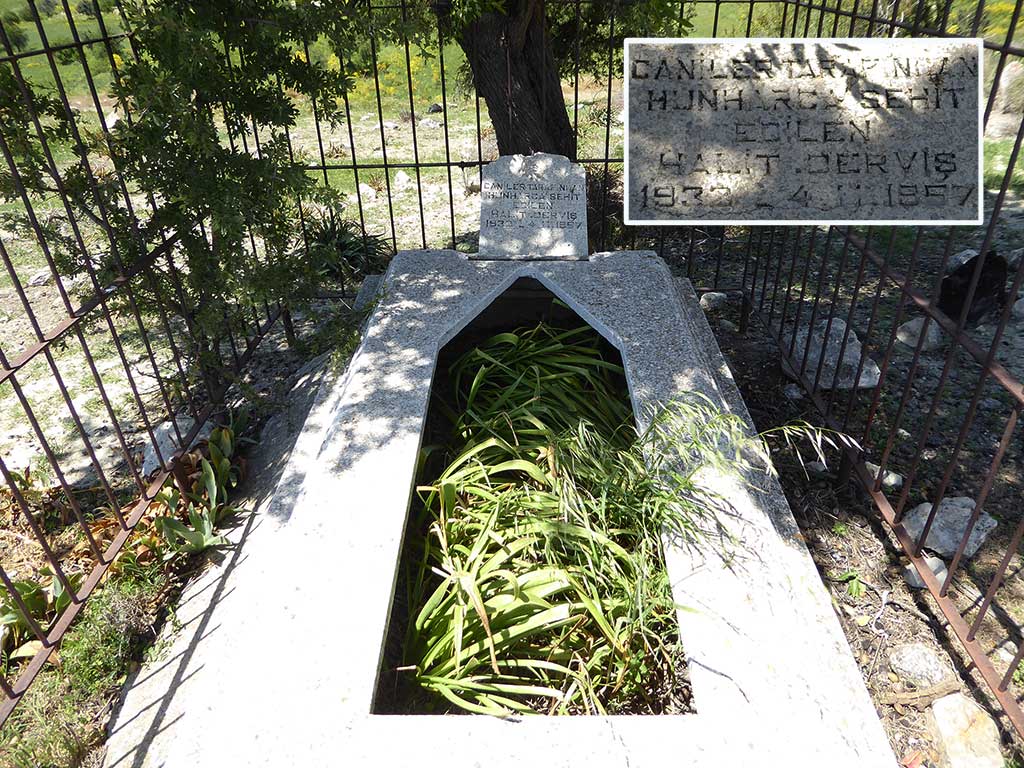 Melandra 19 Grave2 Zoom melandra_19_grave2_zoom