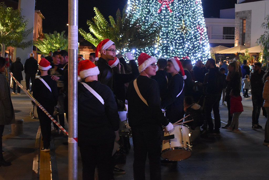 paphos-switch-on_09