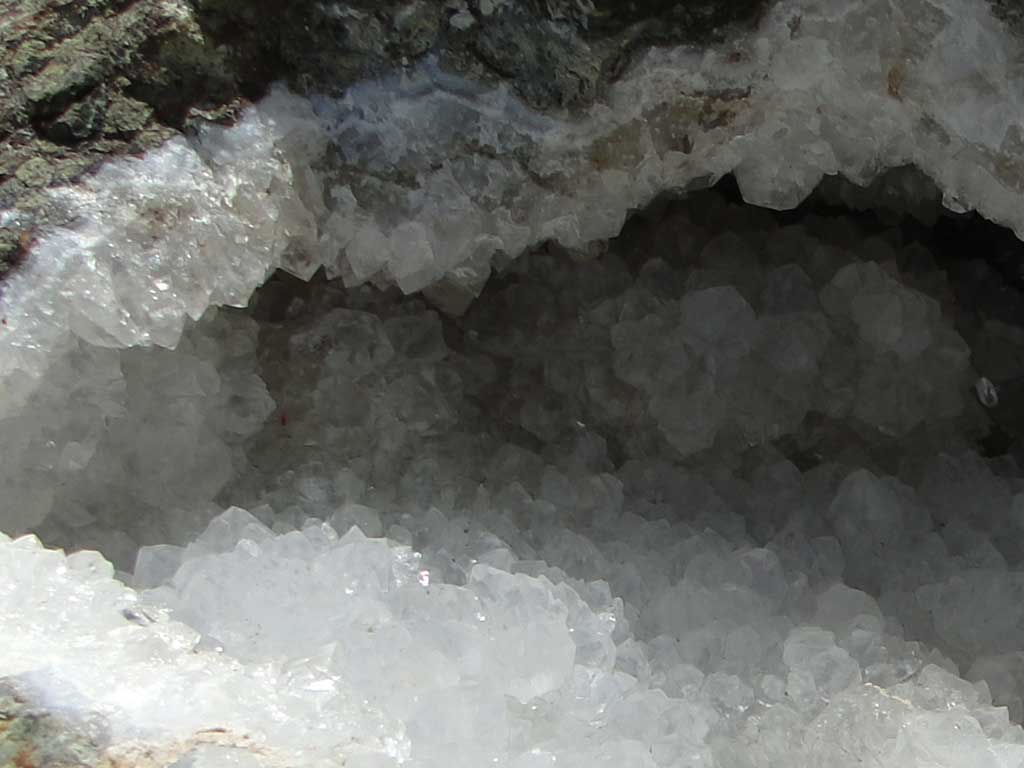 18 Paphos Minerals Crystals 18_paphos_minerals_crystals
