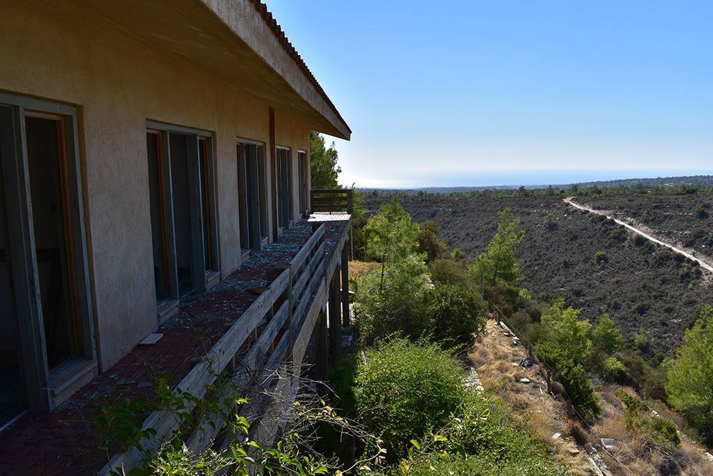 Return-to-the-abandoned-ranch 17 return-to-the-abandoned-ranch_17