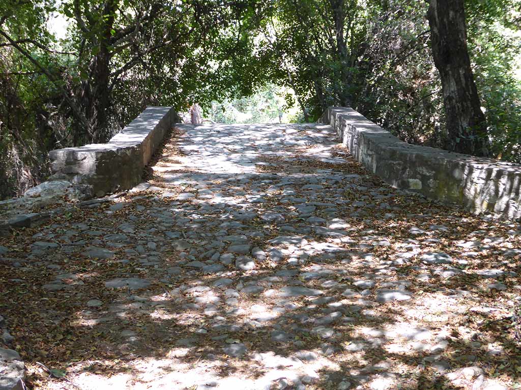 Roudia Bridge 11 Top roudia_bridge_11_top