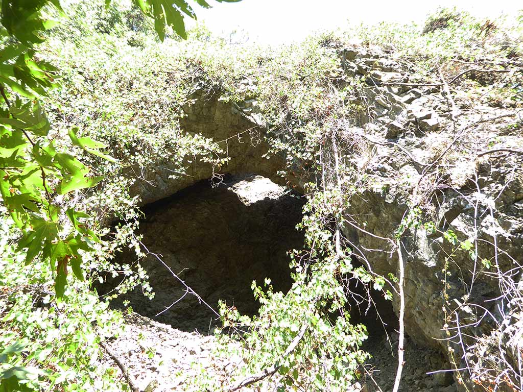 roudia_bridge_24_holy_bat_cave