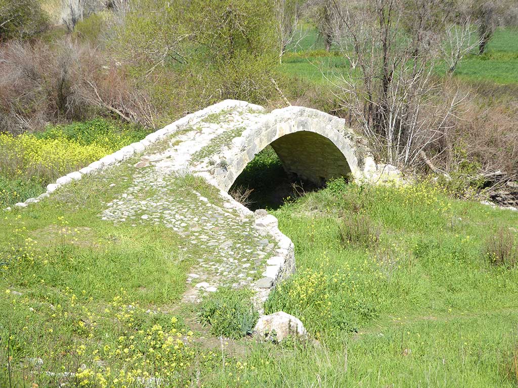 skarfos_bridge_08_from_road_april