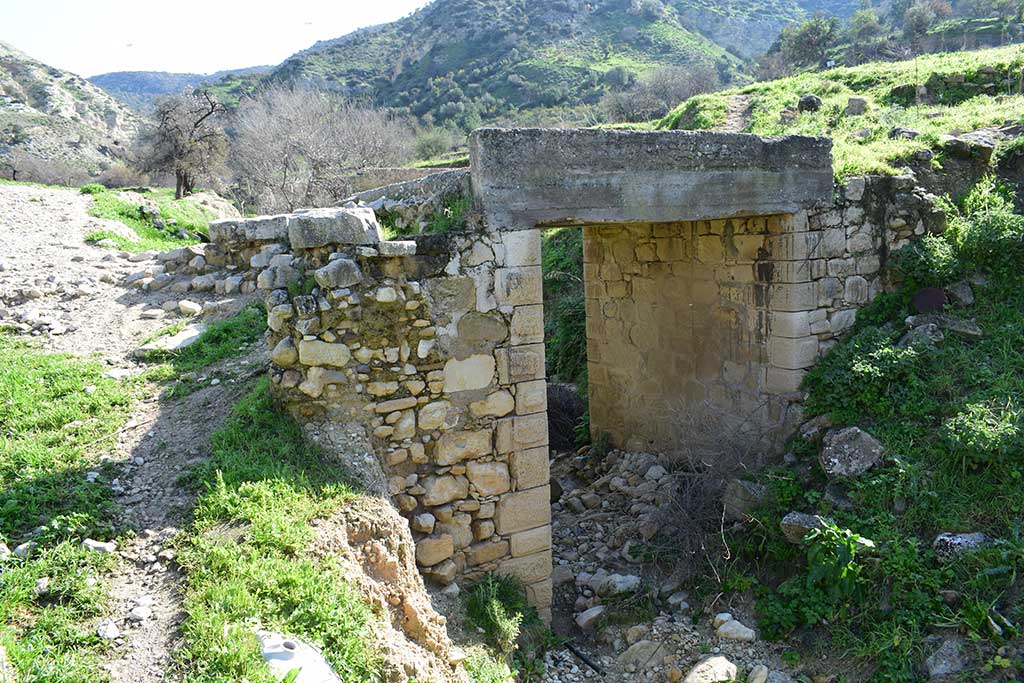 Souskiou 33 souskiou_33