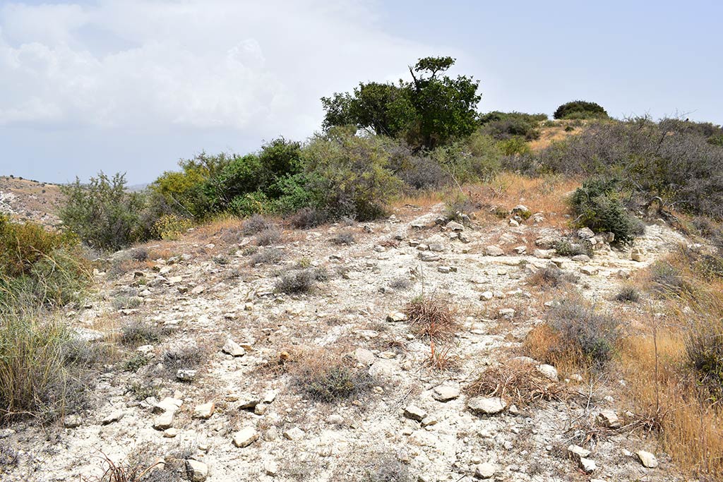 souskiou_cemetery_16