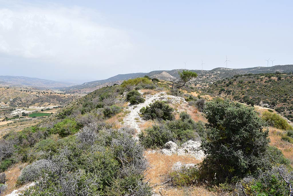 souskiou_cemetery_22
