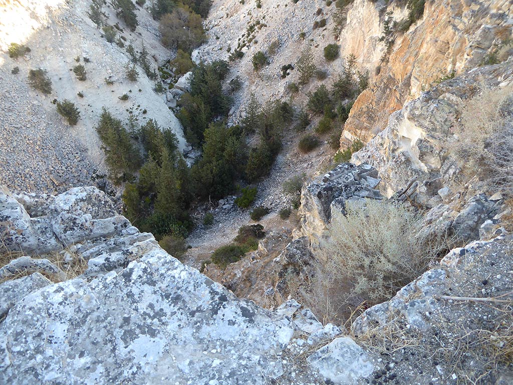 Vertigo 26 A Long Way Down vertigo_26_a_long_way_down
