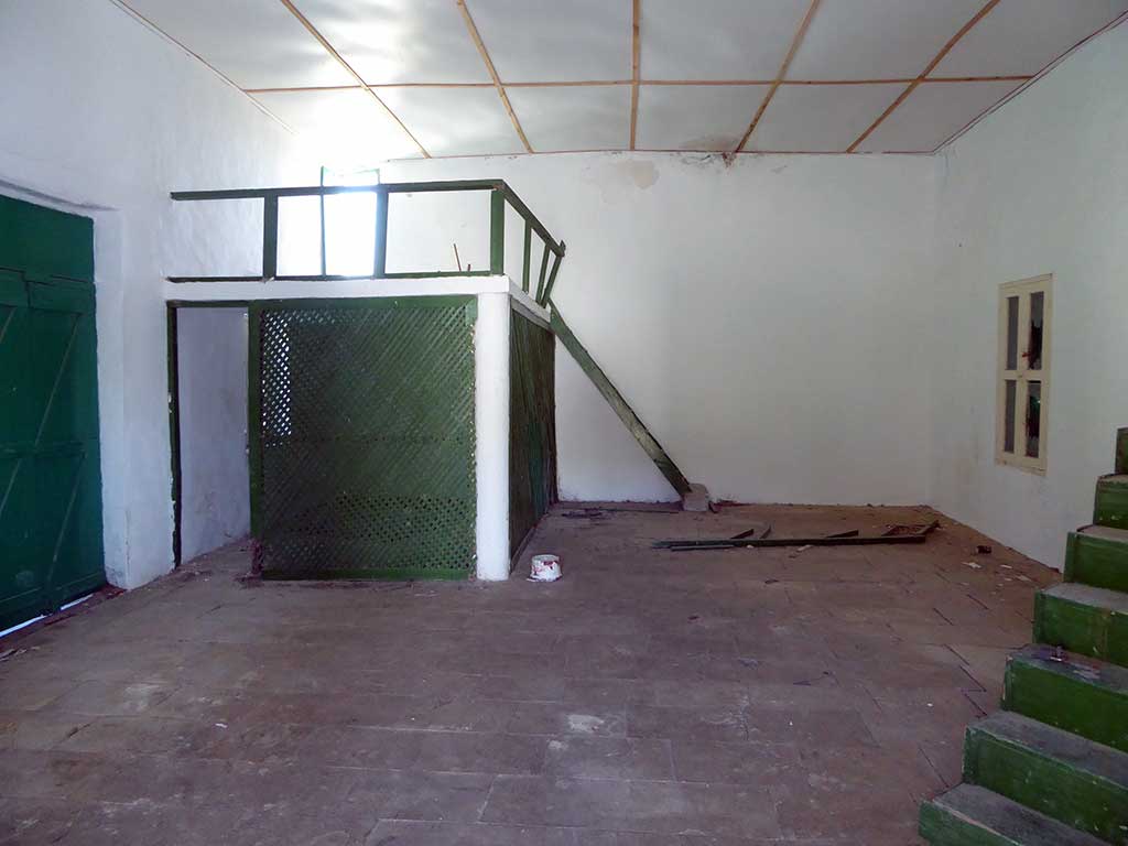 06 Inside 06_inside