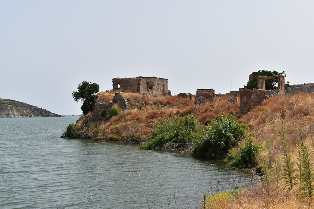 Xeros-river-ruins 01 xeros-river-ruins_01