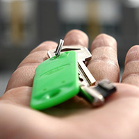 house keys in a hand