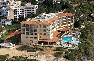 Thalassa Hotel