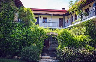 Vasilias Nikoklis Inn
