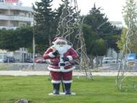 Debenhams Roundabout Santa 2016