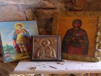 Vretsia Shrine 04